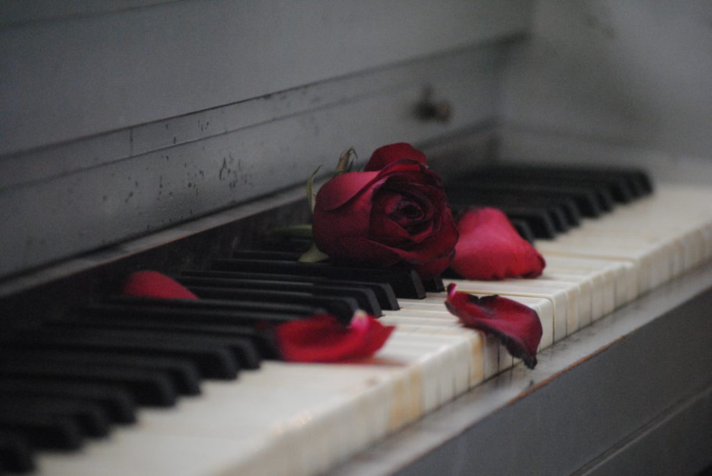 Música de piano triste